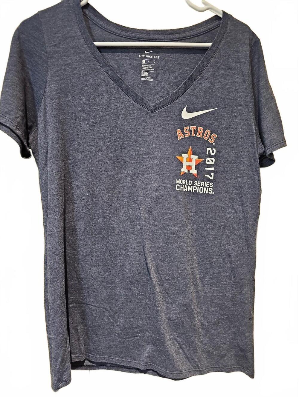 Houston Astros MLB 2017 World Series Champions Nike T-Shirt Women’s V-neck Sz L
